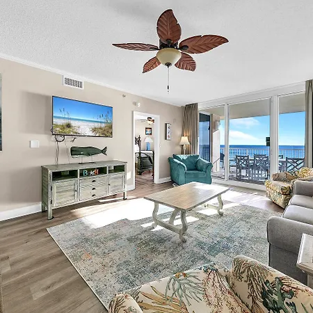 Majestic Beach Towers 1-301